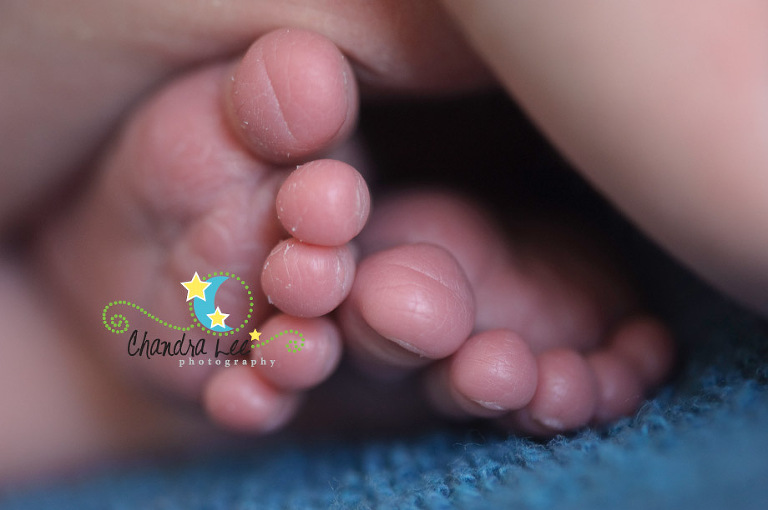 Oshawa Baby Photographer | Newborn Photography 4