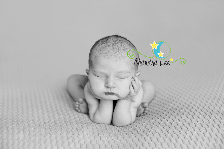 Whitby Newborn Photographer | Baby Pictures 9