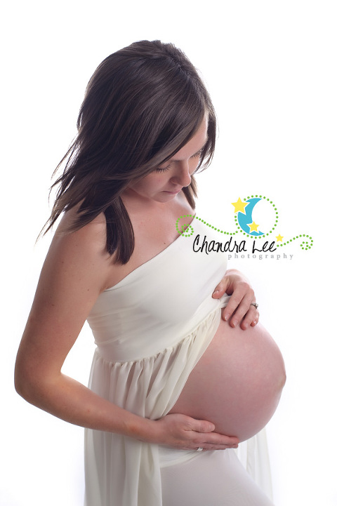 Maternity Photographer Toronto | Pregnancy Portrait