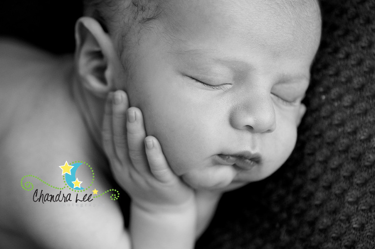 Markham Baby Photographer | Newborn Photographer Toronto_3